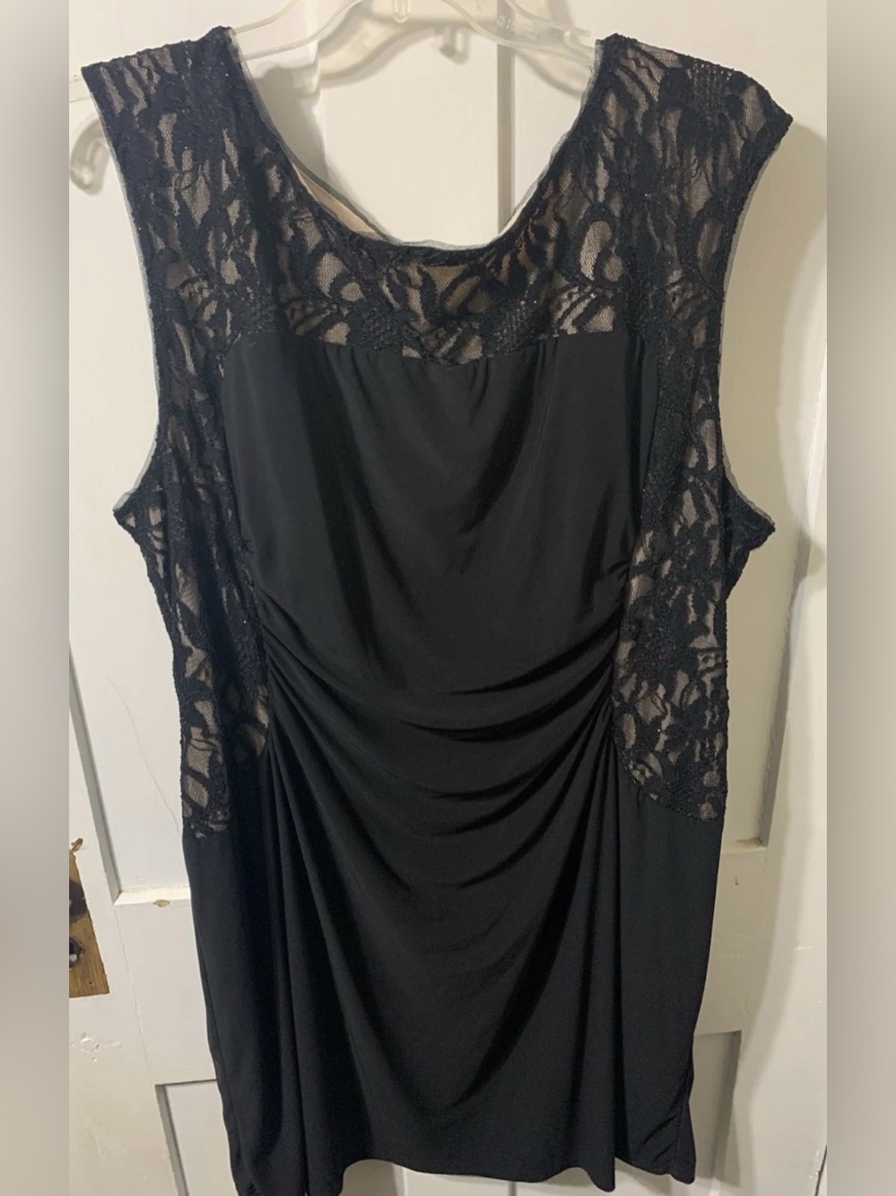 Avenue Black Lace Accented Sleeveless Dress- US Size 26/28